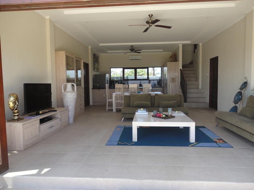 Villa The Front - North Bali *